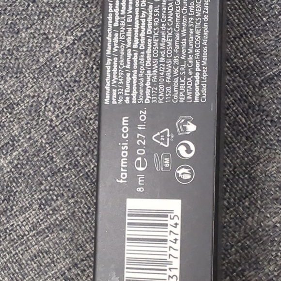 Mascara. Brand new. Highly pigmented. - Picture 3 of 3